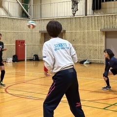 ママさん・一般女子9人制🏐メンバー募集中 - スポーツ