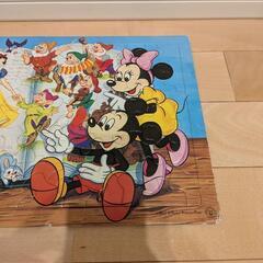 ジグソーパズル　パズル　ミッキー　白雪姫　七人の小人　バンビの画像