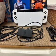 ニンテンドースイッチ　有機EL 美品
