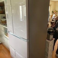 冷蔵庫　東芝　481Lの画像