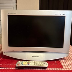 【受け渡し決まりました】Panasonic VIERAテレビ17型