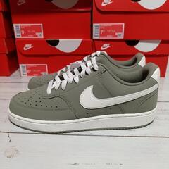 NIKE　コートビジョン　カーキ　ナイキ