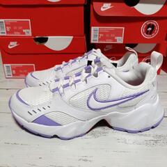NIKE　レディース　ナイキ　エアハイツ　白×紫