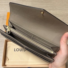 【超美品】LOUIS VUITTON ポルトフォイユ・サラ 長財布 モノグラムの画像