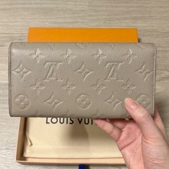 【超美品】LOUIS VUITTON ポルトフォイユ・サラ 長財布 モノグラムの画像