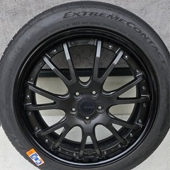 WORK GNOSISホイール　20インチ　ブラック（タイヤ付）
 