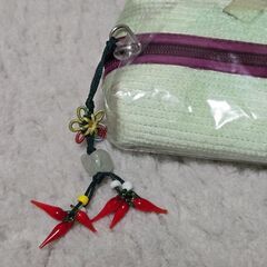 ペンケース 中国 ガラス 唐辛子 翡翠 筆箱 チャームの画像