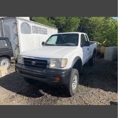 US Toyota タコマ！スーパーチャージャー！