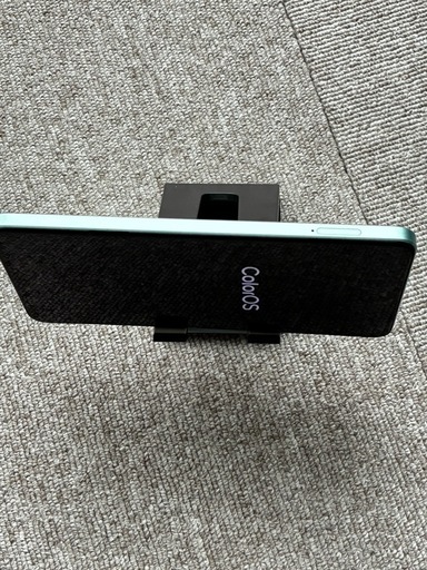 美品‼️OPPO A79 5Gスマートフォン