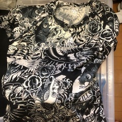 Tシャツ