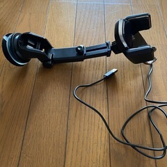 スマホ　ホルダー　充電式の画像