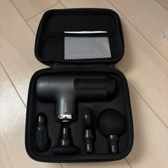 マッサージエアガン