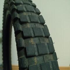 スーパーカブ　ブロックタイヤの画像