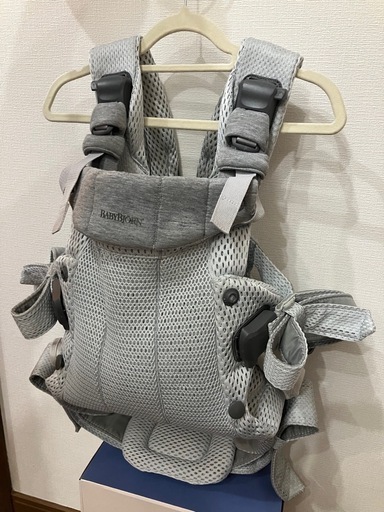 ☆美品☆ ベビービョルン ハーモニー エアリーメッシュ シルバー 抱っこひも 公式】ベビーキャリア HARMONY｜ベビービョルンの抱っこ紐