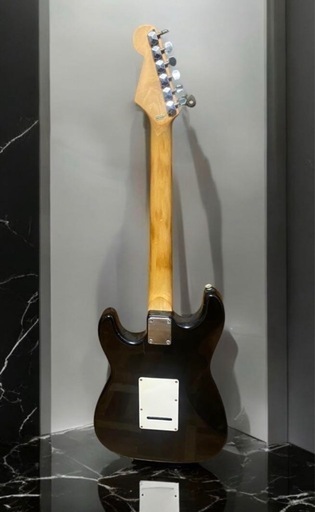 ☆MG8☆美品☆Club Juno ストラトキャスター シースルーレッド☆ 楽天