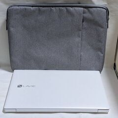 🎏NEC🌟Lavie🌟NS150KAW🌟超美品白🌟SSD🌟WIN11🌟Office2021🌟ケース付きの画像