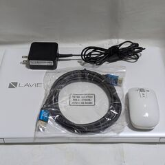 🎏NEC🌟Lavie🌟NS150KAW🌟超美品白🌟SSD🌟WIN11🌟Office2021🌟ケース付きの画像