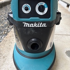 マキタ　集塵機　VC2200