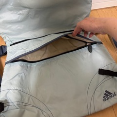 美品！adidas アディダスショルダーバッグボディバック紺水色青ブルーネイビーの画像