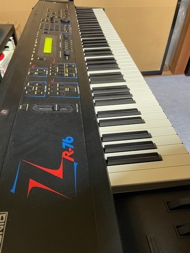 ENSONIQ ZR-76 音源ボード　フル拡張済