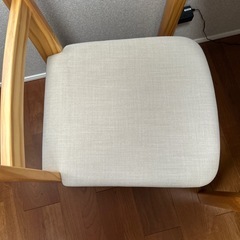 【引渡決定しました】LOWYAダイニングテーブルセット2人用　北欧テイスト　チェア2脚　天然木　   の画像