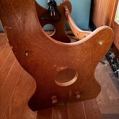 【無料】ランプ付きテーブルあげますの画像