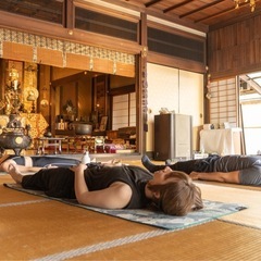 Temple yoga "寺ヨガ"