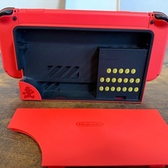 任天堂switch 有機ELマリオレッド　中古の画像