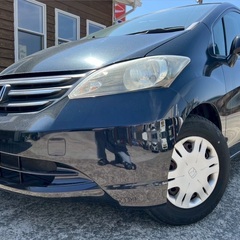 超低走行3万キロ台‼️月々1.3万円〜分割払い可❗️車検2年付き！大人気☆HONDA フリード☆車内広々♪HDDナビ付き☆走行中DVD見れます☆ETC付き☆電動スライドドア付き☆ドライブレコーダー付きのフル装備‼️の画像