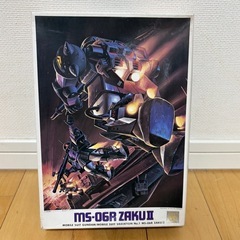 MS-06R ZAKU II 1/144 スケール キットガンプラの画像