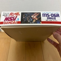 MS-06R ZAKU II 1/144 スケール キットガンプラの画像