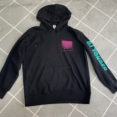 ユニクロ　フォートナイト　パーカー　メンズ　XL 