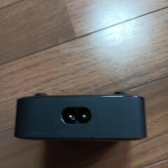 UGREEN卓上充電器 100 W引き取りのみの画像