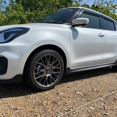 スイフト オールシーズンタイヤ 205/45R17  4本セットの画像