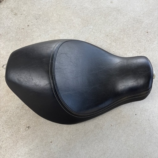 ハーレーシングルシート