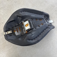 ハーレーシングルシート　の画像