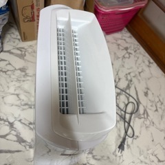 SHARP FU-F51-W [高濃度プラズマクラスター7000 空気清浄機(プラズマクラスター 14畳/空気清浄 24畳まで) ホワイト系]の画像