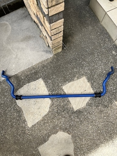 ハイエース　クスコ　スタビライザー　フロント　2WD ワイド　ワゴン　中古品