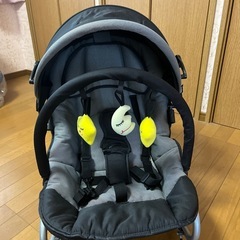 美品バウンサー 