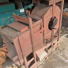 脱穀機？の画像