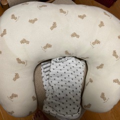 授乳クッション