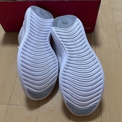 ニューバランス ランニングシューズ ホワイト　New Balance WE432の画像