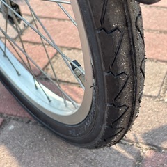 新品タイヤ付き6段変速・折り畳みミニチャリ(20㌅)お引取りでも、配達も可能]の画像