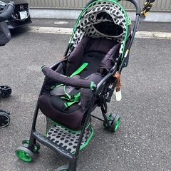 ベビーカー　アップリカ
