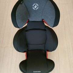 美品・MAXICOSIのジュニアシート