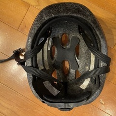 子供用ヘルメット（BELL）の画像