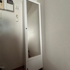 鏡付きドレッサー　収納付き