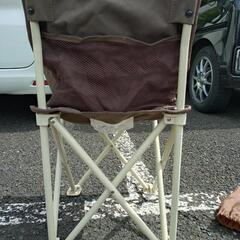 キャンプ用折りたたみイスの画像
