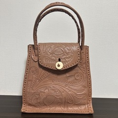 グレースコンチネンタル、カービングバッグ