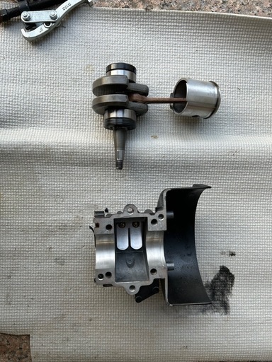 トーハツ 3.5馬力船外機 2馬力ルック 中古良品 キャブOH済み トーハツ 3.5馬力船外機 2馬力ルック 中古良品 キャブOH済みの